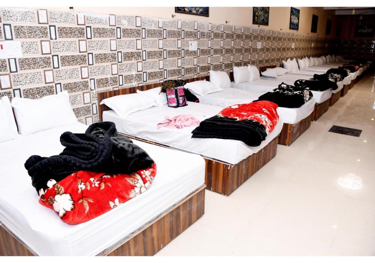 Tirupati Balaji Inn Bageshwar Dham Basari Luaran gambar