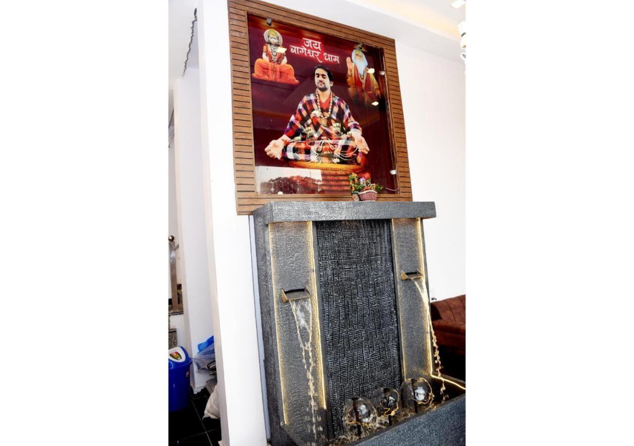 Tirupati Balaji Inn Bageshwar Dham Basari Luaran gambar